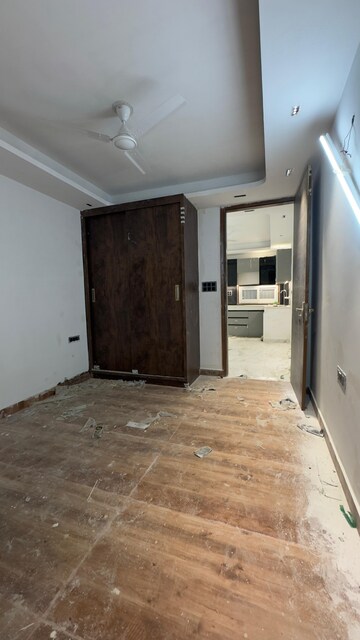 Room in 1 BHK Builder Floor at Palm Residency Chhatarpur, Chattarpur – for Rent