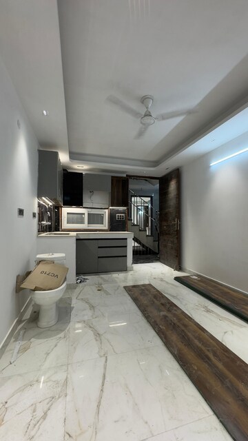 1 BHK Builder Floor For Rent in Palm Residency Chhatarpur, Chattarpur