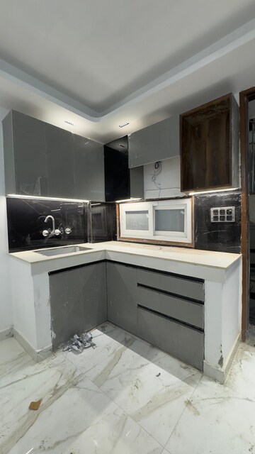 Kitchen in 1 BHK Builder Floor at Palm Residency Chhatarpur, Chattarpur – for Rent
