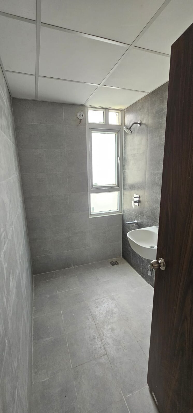Bathroom, hero-homes-gurgaon 3 Bedroom 1389 Sq.Ft. Apartment In Sector 104 Gurgaon 9054684