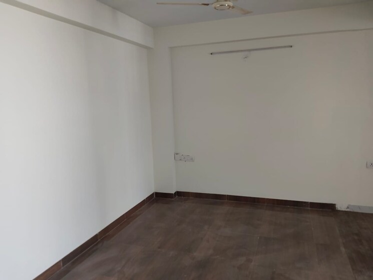 Room, gls-avenue-51 2 Bedroom 690 Sq.Ft. Apartment In Sector 92 Gurgaon 9054693