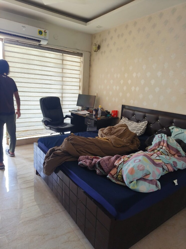 Bedroom, signature-global-golf-greens 2.5 Bedroom 740 Sq.Ft. Apartment In Sector 79 Gurgaon 9054722