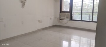 Room in 3 BHK Apartment at Aristo Pearl Residency, Prabhadevi – for Rent