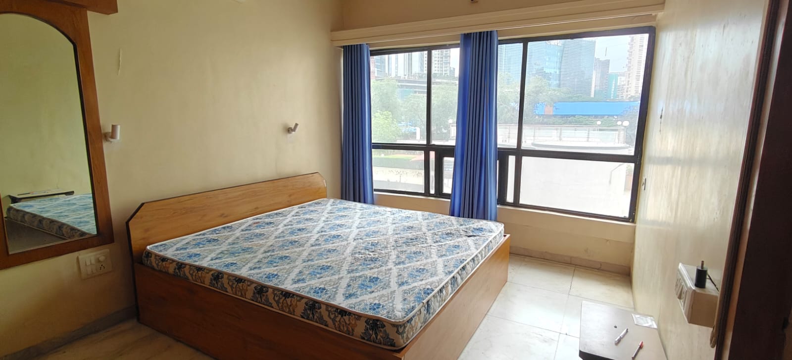 2 BHK + Extra Room 950 Sq.Ft. Apartment in Falcon Castle