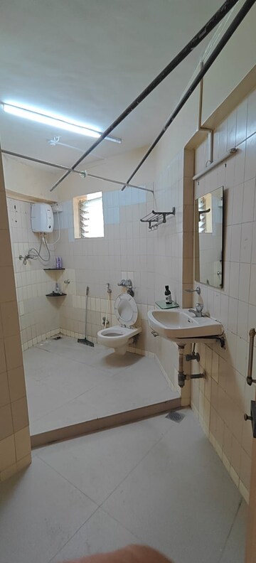Team Area in 2 BHK Apartment at Falcon Castle, Lower Parel – for Rent
