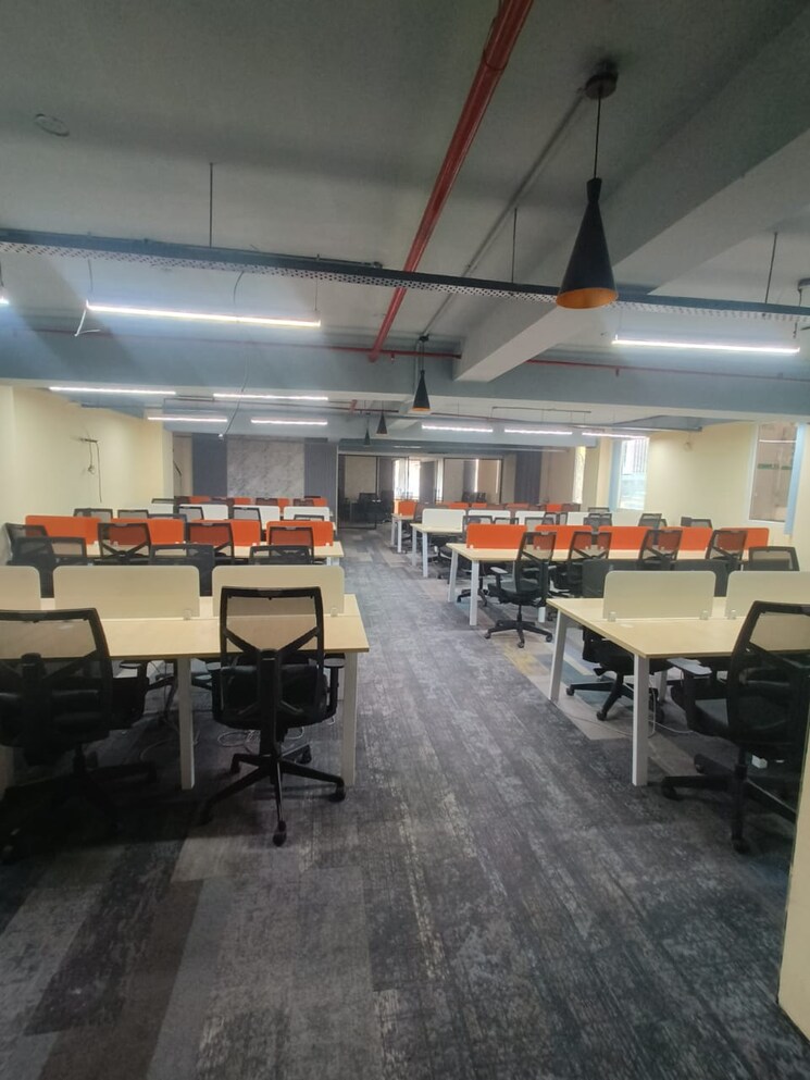  Parking, sector 2 Commercial Office Space 5000 Sq.Ft. In Sector 2 Noida 9054773