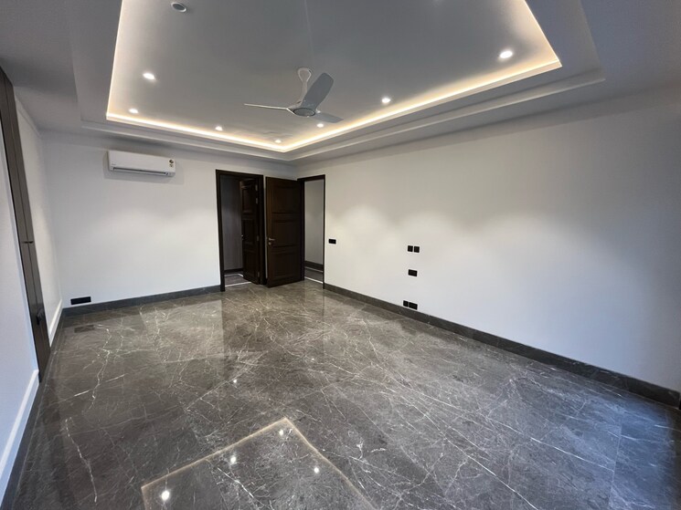 Room, ansal-sushant-lok-i 4 Bedroom 418 Sq.Yd. Builder Floor In Sector 43 Gurgaon 9054810