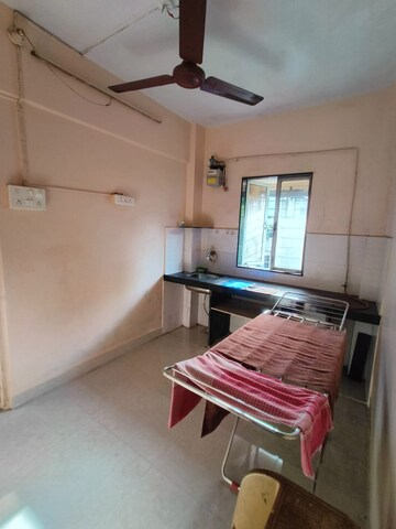 Bedroom in 1 RK Apartment at Rajesh Park View, Santacruz East – for Rent