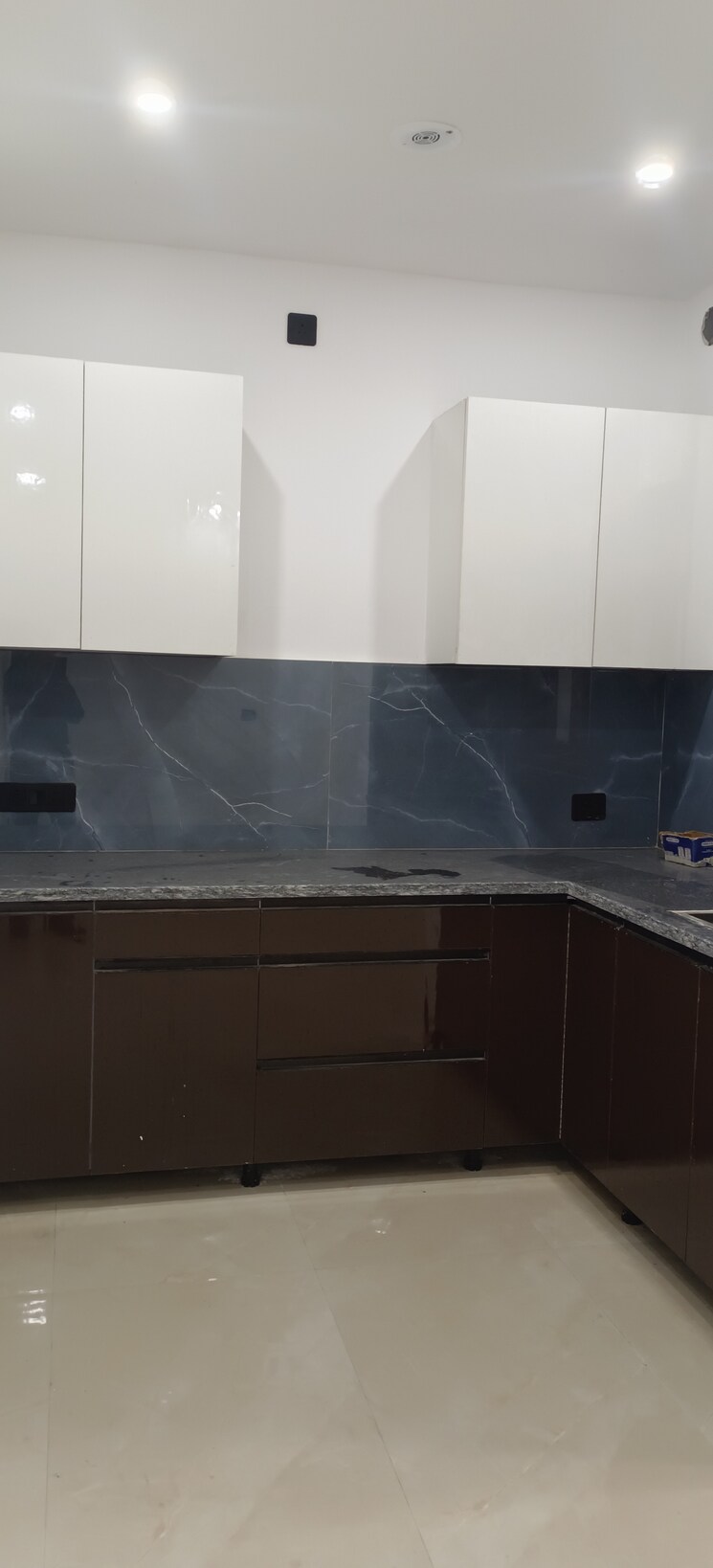 Kitchen, freedom fighters enclave 3 Bedroom 1150 Sq.Ft. Builder Floor In Freedom Fighters Enclave Delhi 9054823