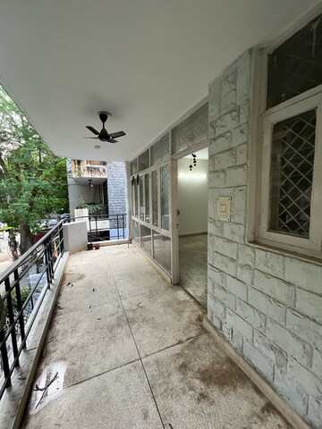 Balcony in 3 BHK Builder Floor at Ansal Sushant Lok I, Sector 43 – for Rent
