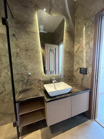 Bathroom in 4 BHK Builder Floor at DLF Independent Floors, Dlf Cyber City – for Rent