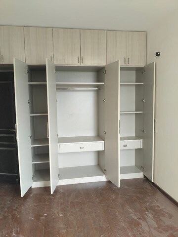 Bathroom in 3 BHK Apartment at 3C Orris Greenopolis, Sector 89 – for Rent