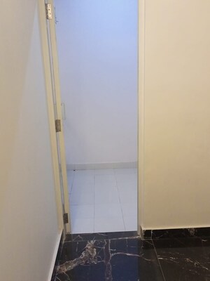 Furnished Amenities in 3 BHK Apartment at Sunshine Apartments Sector 73, Sector 73 – for Sale