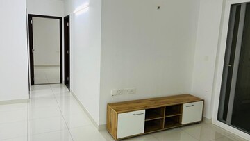 Room in 2 BHK Apartment at Purva Palm Beach, Hennur Road – for Rent