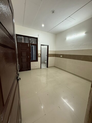 Room in 3 BHK Apartment at Artique Uptown Skylla, International Airport Road – for Rent