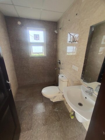 Bathroom in 3 BHK Builder Floor at Omaxe The Resort, South Mullanpur – for Rent