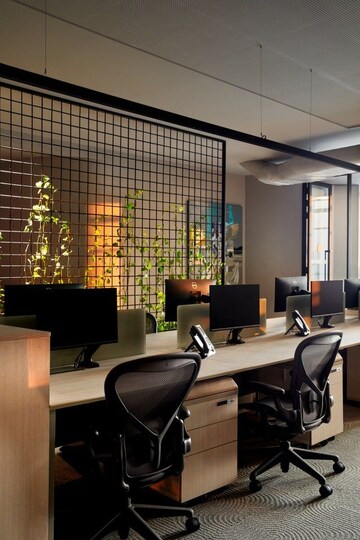  Office Space For Rent in Mighty Universal Majestic, Chedda Nagar