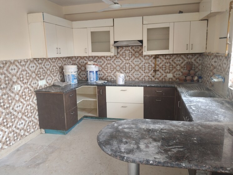 Kitchen, sector 28 4 Bedroom 2700 Sq.Ft. Apartment In Sector 28 Faridabad 9054975