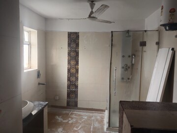 Kitchen in 4 BHK Apartment at Sector 28 – for Rent