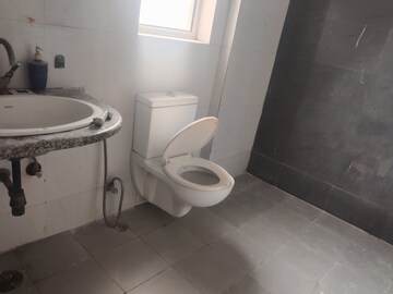 Bathroom in 4 BHK Apartment at Sector 28 – for Rent