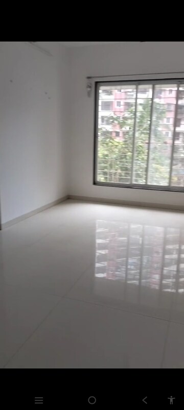 Room in 2 BHK Apartment at Sayba Annex, Kurla East – for Rent