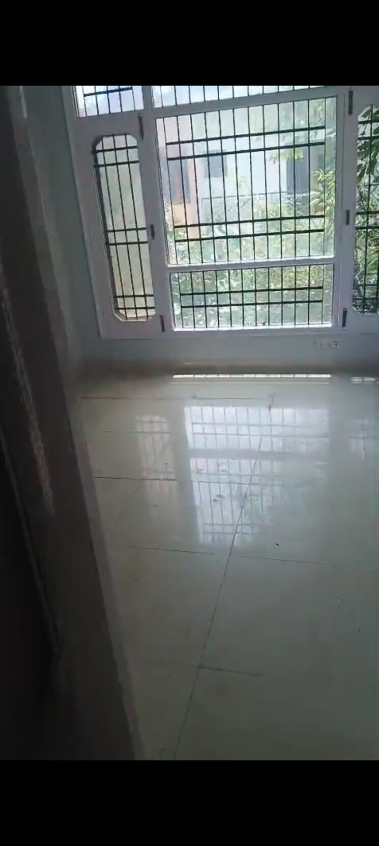 Balcony, sector 40 2 Bedroom 1500 Sq.Ft. Builder Floor In Sector 40 Chandigarh 9055026