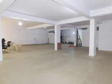 Room in  Showroom at Greater Kailash I – for Rent
