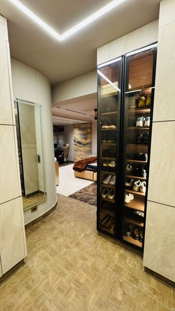 Master Bedroom in 4 BHK Builder Floor at Boutique Residential Apartment, Greater Kailash I – for Sale