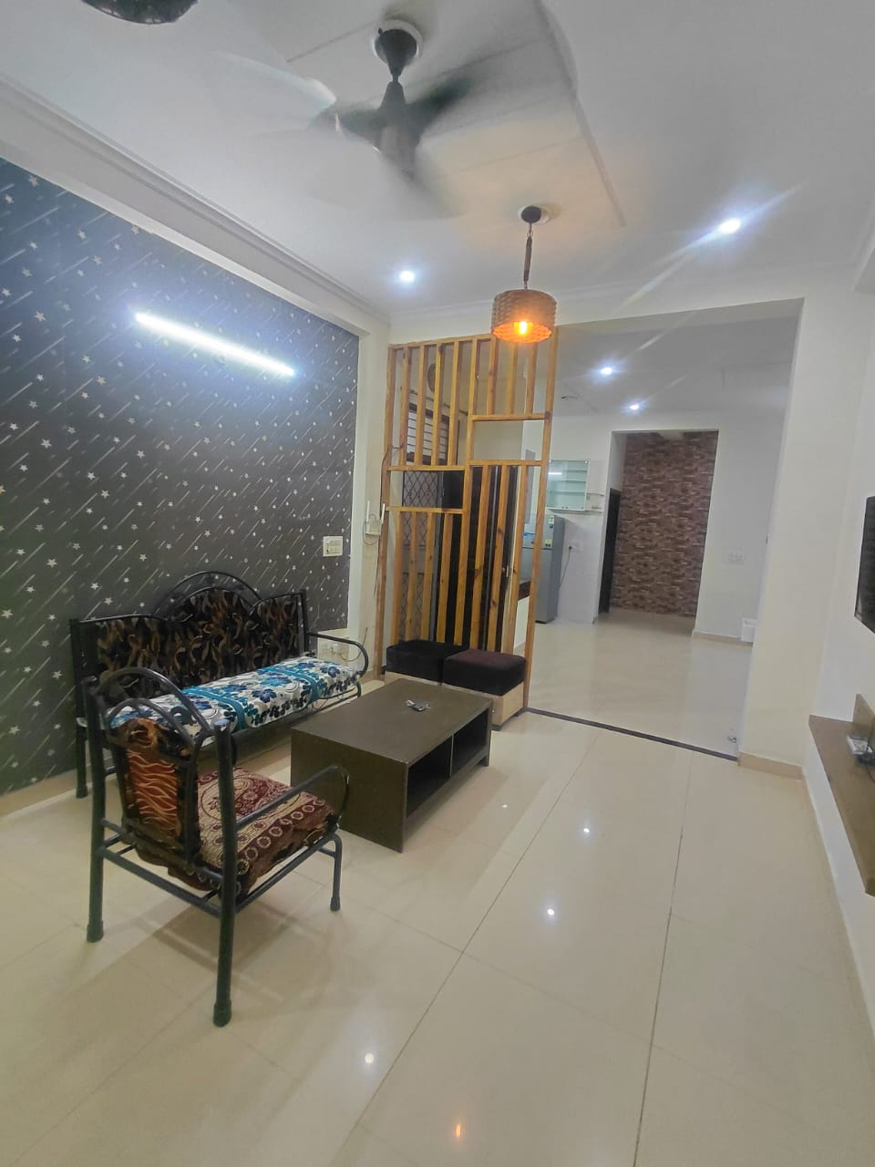 3 BHK Builder Floor For Rent in R Block 