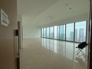 Room in 4 BHK Apartment at Rustomjee Crown, Prabhadevi – for Sale