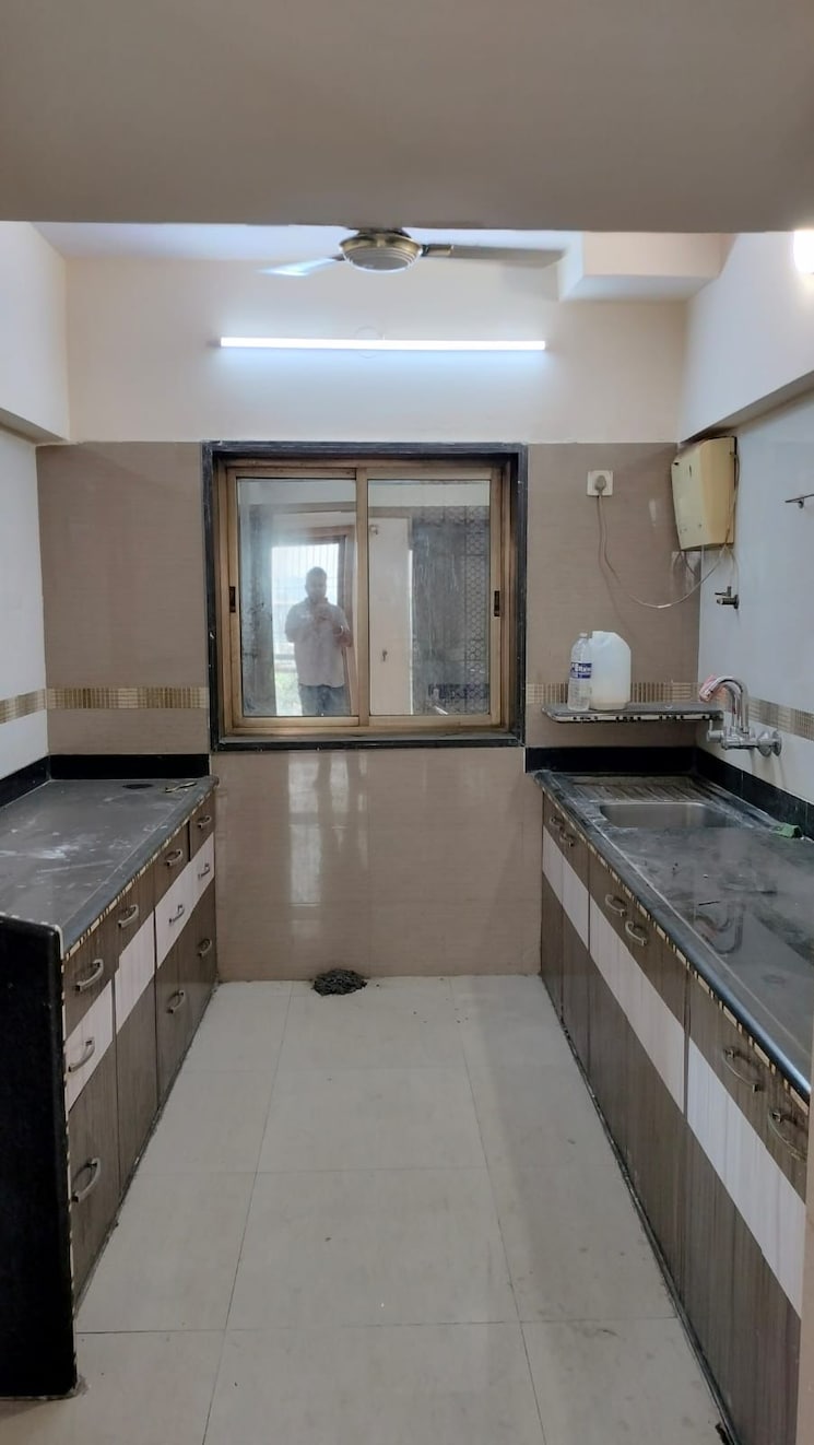 Kitchen, raunak-delight 1 Bedroom 660 Sq.Ft. Apartment In Owale Thane 9055065