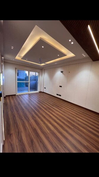 4 BHK + Servant Room,Study Room 6050 Sq.Ft. Apartment in M3M Trump Tower