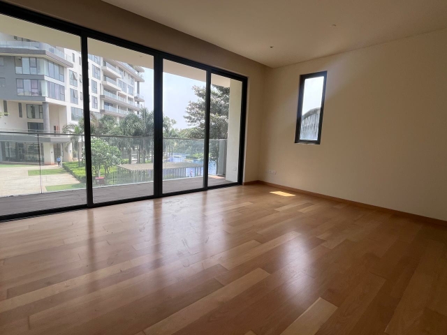 4 BHK + Servant Room 3689 Sq.Ft. Apartment in Embassy Lake Terrace