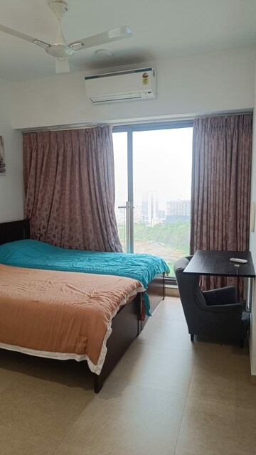 Bedroom in 3.5 BHK Apartment at Kanakia Silicon Valley, Powai – for Rent