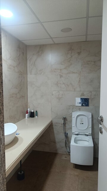 Bathroom in 3.5 BHK Apartment at Kanakia Silicon Valley, Powai – for Rent