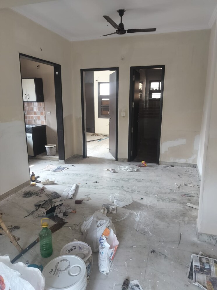 Room, sector 40 1 Bedroom 899 Sq.Ft. Builder Floor In Sector 40 Gurgaon 9055118