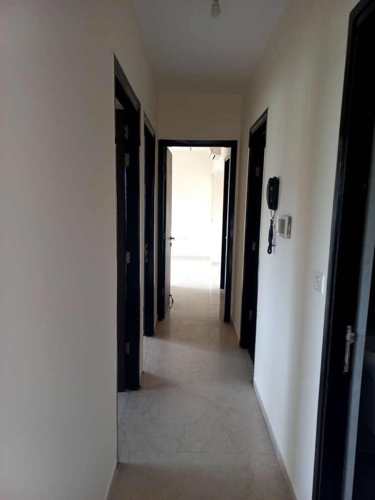 undefined, lodha-splendora 2.5 Bedroom 840 Sq.Ft. Apartment In Ghodbunder Road Thane 9055120