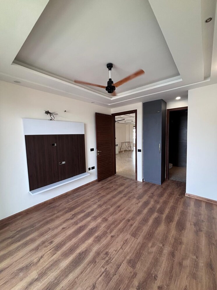 Room, hlp-palmillas 3 Bedroom 1450 Sq.Ft. Apartment In Vip Road Zirakpur 9055134