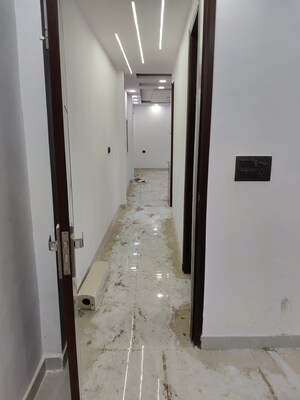 Building Lobby in 3 BHK Builder Floor at Govindpuri – for Sale