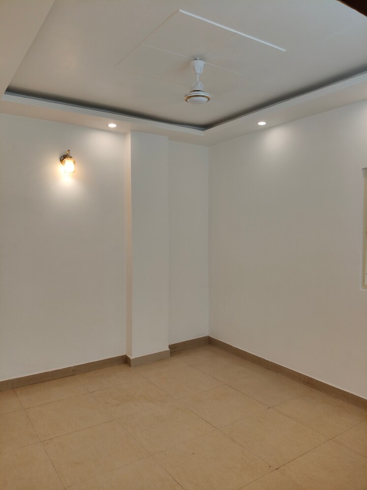 Room, govindpuri 1 Bedroom 360 Sq.Ft. Builder Floor In Govindpuri Delhi 9055154