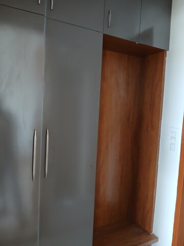 Furnished Amenities in 3 BHK Builder Floor at Sector 1-4 – for Rent