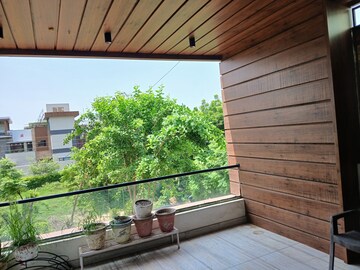 Balcony in 2.5 BHK Builder Floor at Sector 9 – for Rent