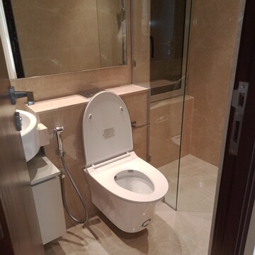 Bathroom in 1 BHK Apartment at Hiranandani Highland, Powai – for Rent