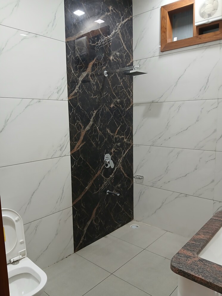 Balcony, sector 9 2 Bedroom 260 Sq.Yd. Builder Floor In Sector 9 Hisar 9055167