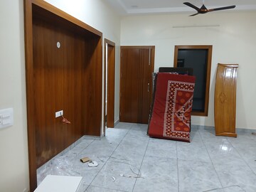 Bedroom in 2 BHK Builder Floor at Sector 9 – for Rent