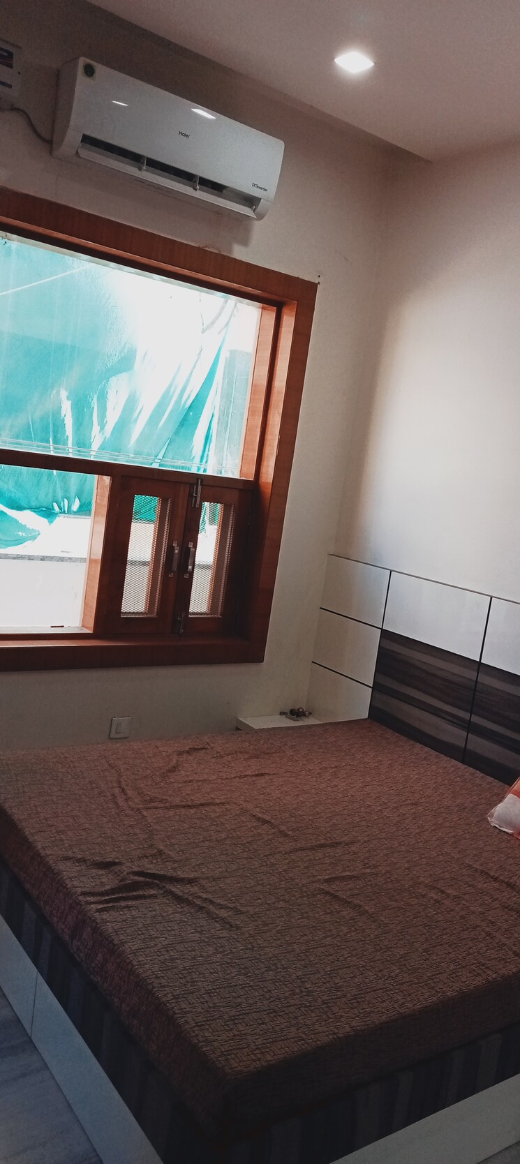 Room, sector 14 2 Bedroom 110 Sq.Yd. Builder Floor In Sector 14 Hisar 9055176