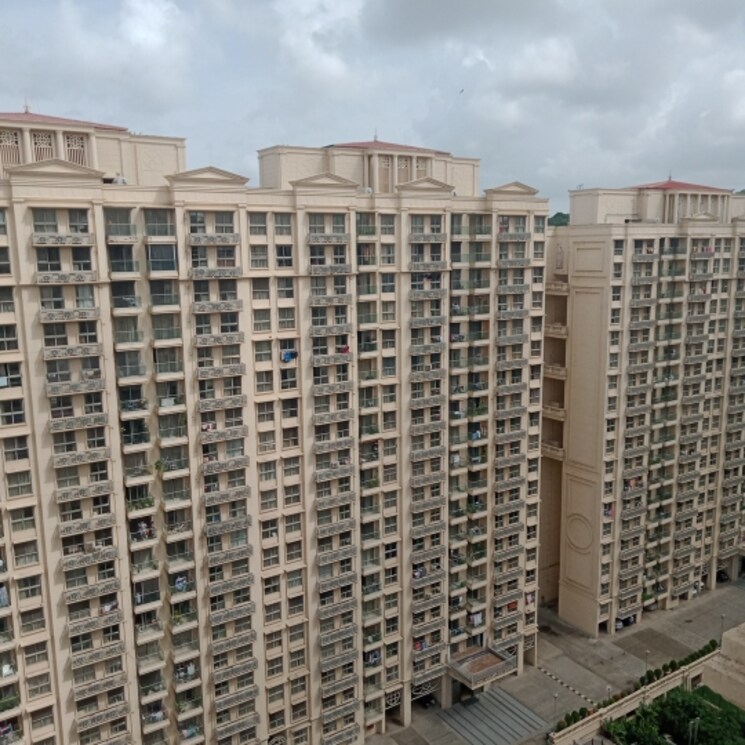 Exterior View, hiranandani-regent-hill 1 Bedroom 379 Sq.Ft. Apartment In Powai Mumbai 9055184