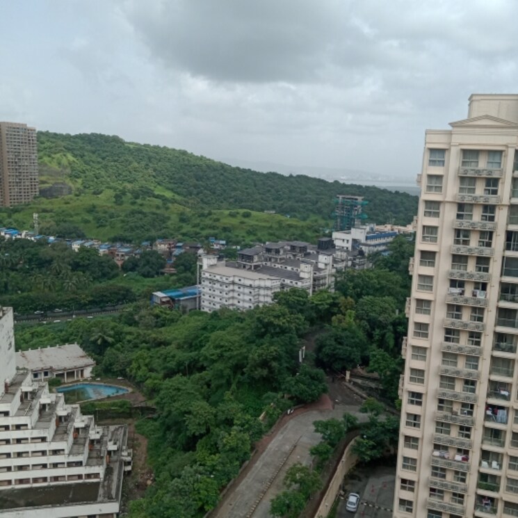 Exterior View, hiranandani-regent-hill 1 Bedroom 379 Sq.Ft. Apartment In Powai Mumbai 9055184
