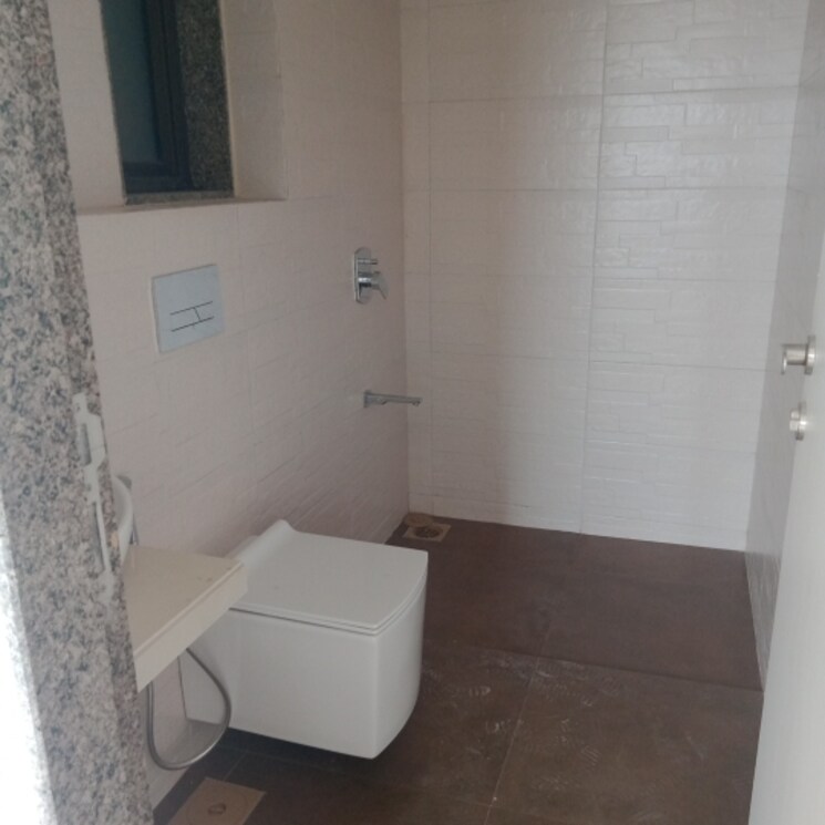 Bathroom, kanakia-silicon-valley 2 Bedroom 669 Sq.Ft. Apartment In Powai Mumbai 9055198