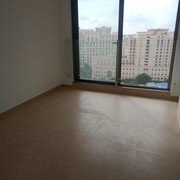 Master Bedroom in 2 BHK Apartment at Kanakia Silicon Valley, Powai – for Sale